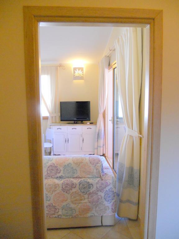 La Cerbiatta Residence Loiri Porto San Paolo Εξωτερικό φωτογραφία